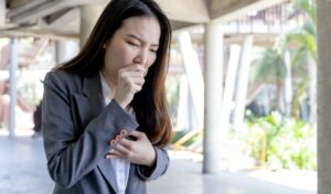 Batuk Kering Gatal Tak Kunjung Sembuh
