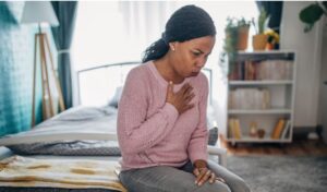 Posisi Tidur Untuk Mengurangi Nyeri Dada